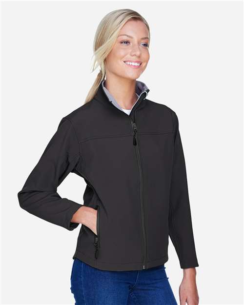 Devon & Jones Women's Soft Shell Jacket thumbnail 6