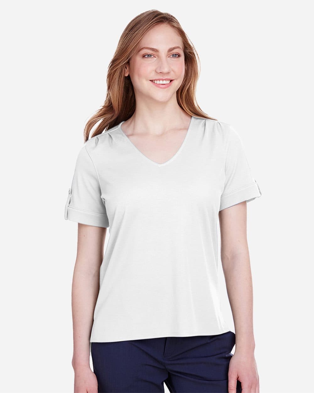 Devon & Jones Women's CrownLux Performance® Plaited Rolled Sleeve Shirt - Image 1