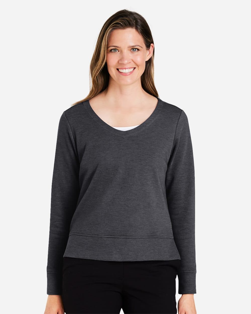 Devon & Jones Women's New Classics® Charleston Pullover - Image 1