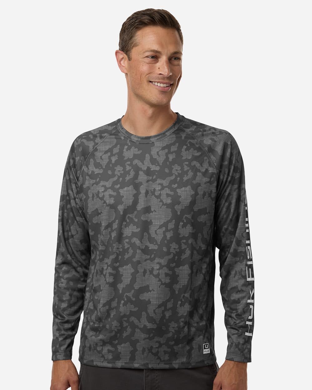 HUK Men's Lopro Running Lakes Long Sleeve T-Shirt - Image 1