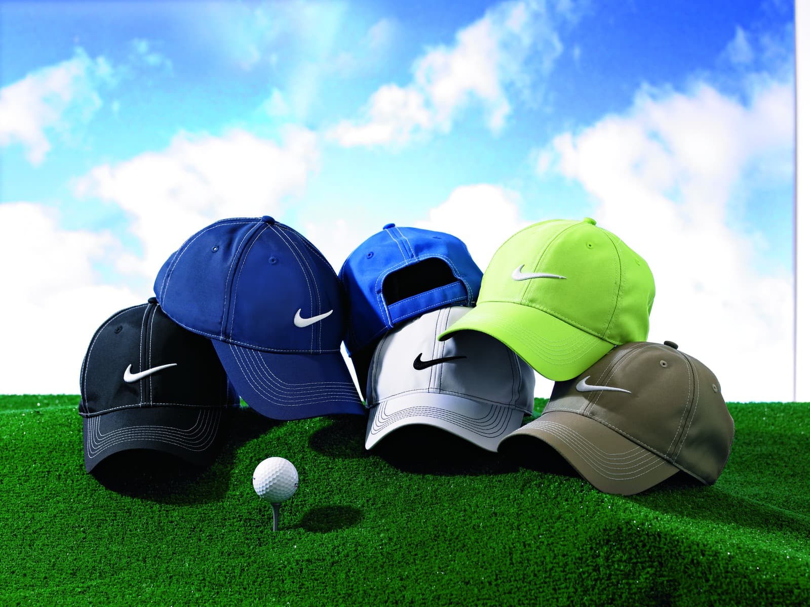 Nike Swoosh Front Cap. 333114 - Image 1